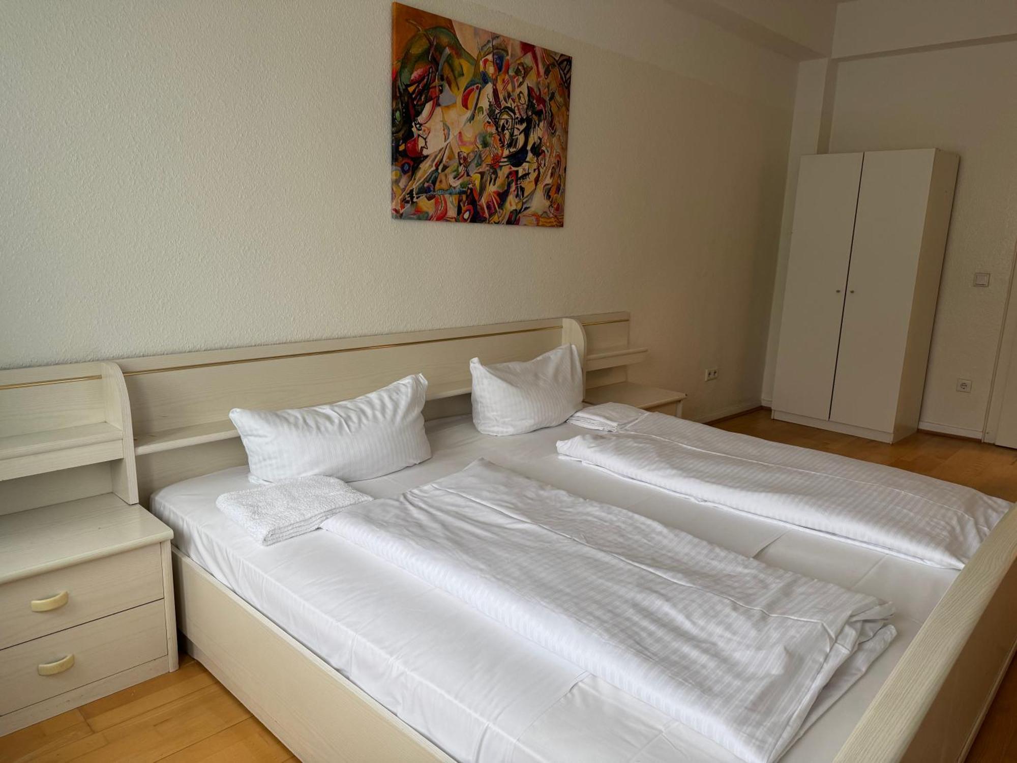 Graf-Adolflux Apartment Dusseldorf Exterior photo